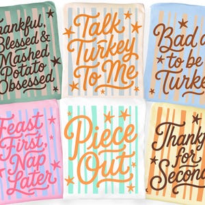 Może przedstawiać: Sześć koszulek w pionowe paski z motywem gwiazdek. Na koszulkach znajdują się napisy: Thankful, Blessed & Mashed Potato Obsessed; Talk Turkey To Me; Bad day to be a Turkey; Feast First, Nap Later; Piece Out; oraz Thankful for Seconds.