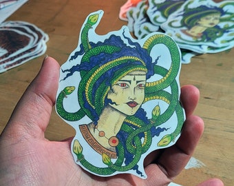 Medusa, adesivo fatto a mano 4,5" x 3,5"