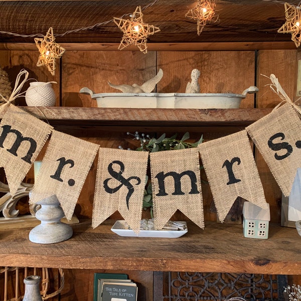 Mr. and Mrs. Burlap Banner, Mr. and Mrs. Banner, Wedding Decor, Photo Prop, Wedding Bunting