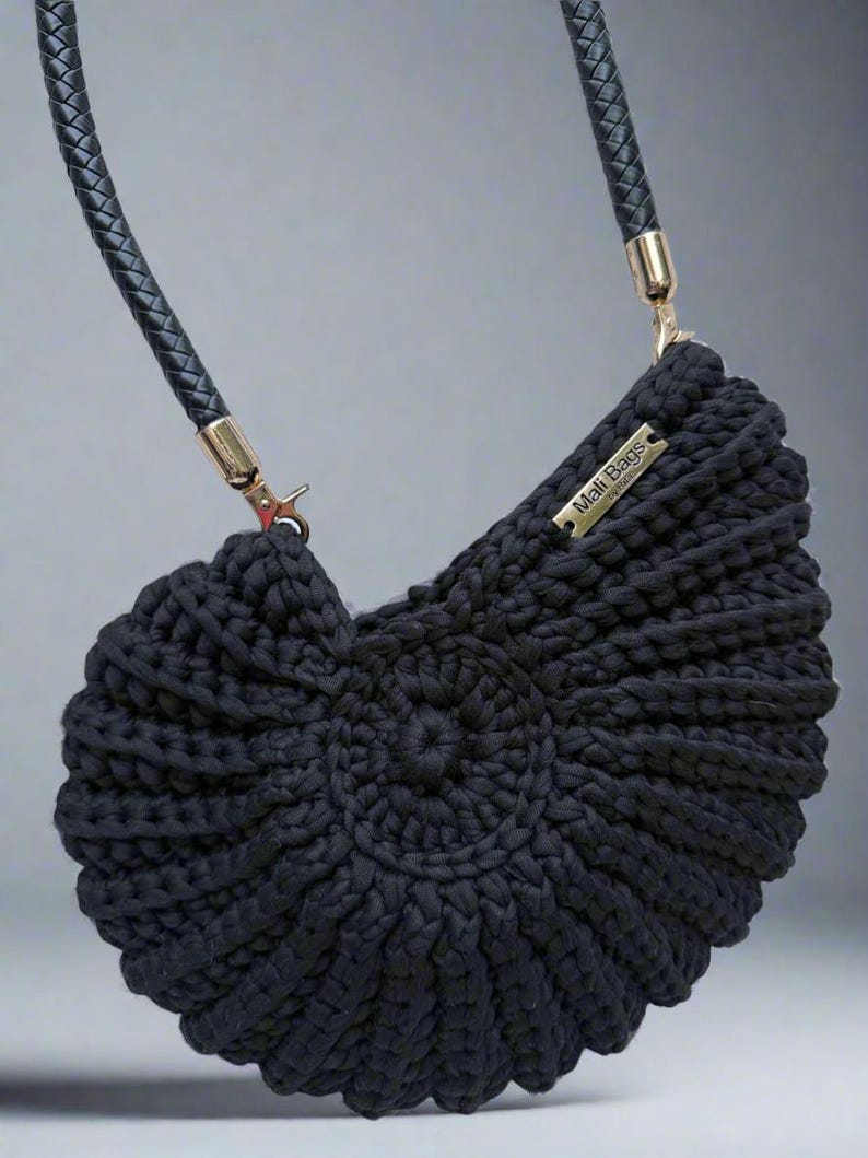 Ariel black seashell bag image 1