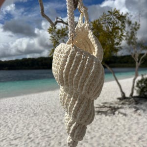 Ariel cone seashell bag image 14