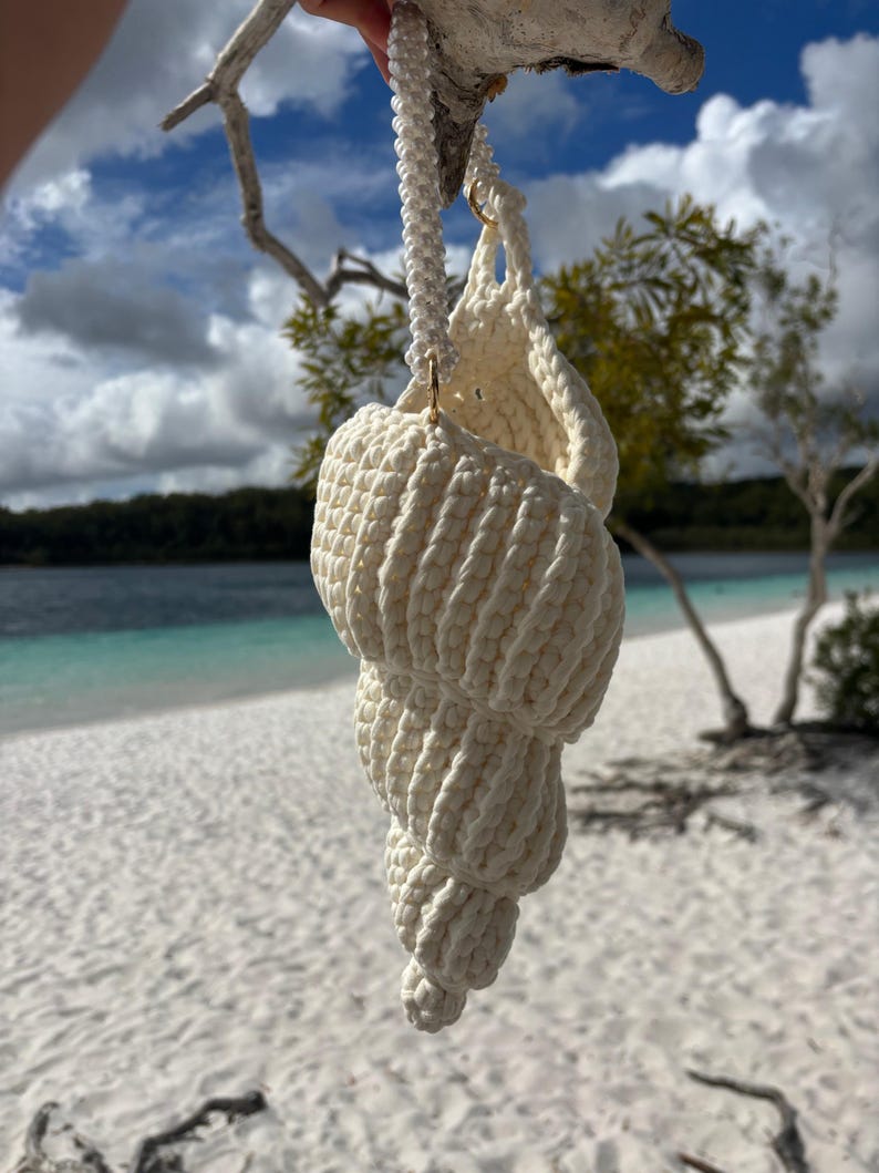Ariel cone seashell bag image 14
