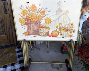 VTG Set Of 4 Lavada MCM Fall Pumpkin Basket Barn TV Trays With Stand 24× 23× 15