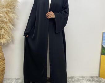 Abaya abierta de poliéster suave con mangas y cinturón aptos para el Wudhu.