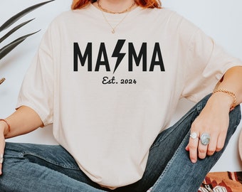 Custom Mama Shirt Lightning Bolt Retro Mama Shirt Personalized Gift for New Mom Minimalist Mama Tee for Expecting Mom Comfort Colors Shirt