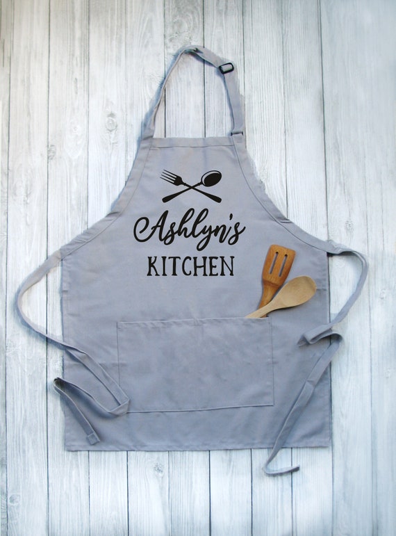 Personalized Apron Mom's Kitchen Apron Custom Apron -   Personalized  mother's day gifts, Personalized aprons, Custom aprons