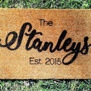 Custom Doormat, Last Name Door Mat, Personalized Doormat, Wedding Gift for Couples, Housewarming Gift, Welcome Mat
