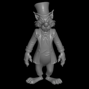 Puede incluir: Un personaje de dibujos animados gris renderizado en 3D de un lobo que lleva un sombrero de copa, una chaqueta y una pajarita. El lobo tiene una expresión enfadada y está de pie con los pies separados. El fondo es negro.