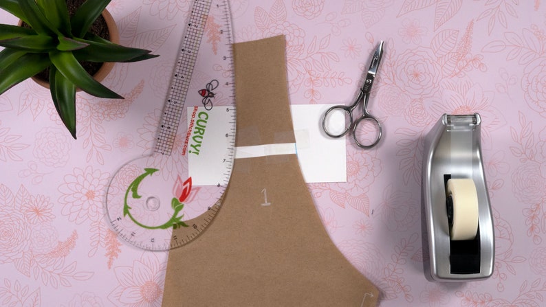 Curvy French Curve Ruler for Fashion Design, Pattern Making, and Sewing Adjustments image 2