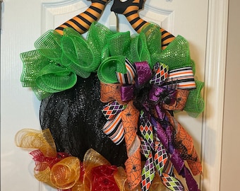 Witch Legs Cauldron Wreath, Halloween Door Decor, Black Green Orange Purple, Spider Ribbon Bow, Witch Boots Porch Wreath, Fall Front Door
