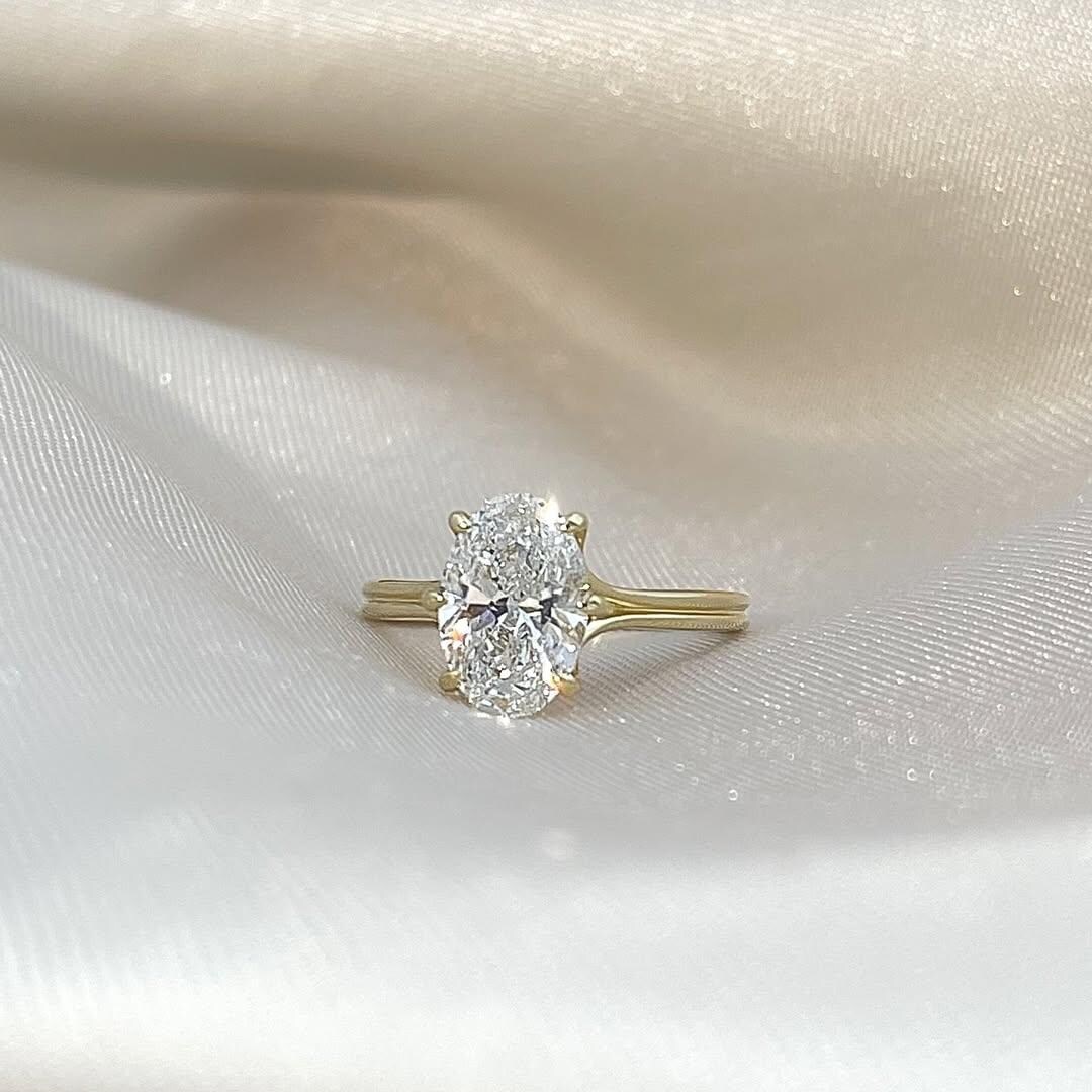3CT Oval Cut Moissoite Engagement Ring With Split Shank Band | 14k ...