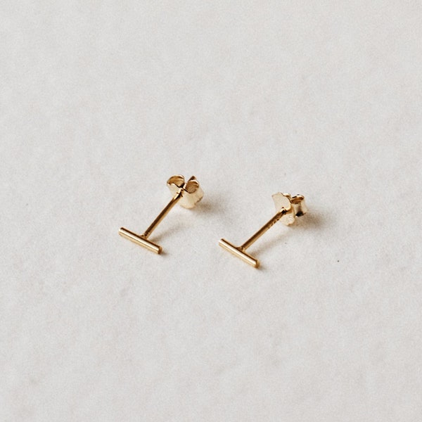 Minimal Line Earrings - Small Minimalist Stud Earrings - Dainty Simple Everyday Earrings - 14k Gold - Cute Delicate Studs