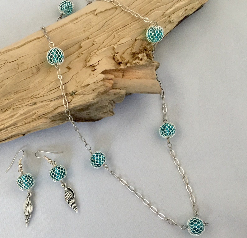 Fish Net Bead Necklace/ Ocean Blue and Silver Necklace/ Flat Etsy