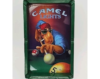Zabytkowy stół bilardowy Joe Cool Camel Lights z 1992 roku, popielniczka i popiersie