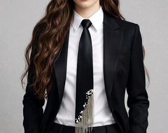 Black Asymmetric Pearl Chain Pre-Tied Tie – Statement Necktie for Bold Style