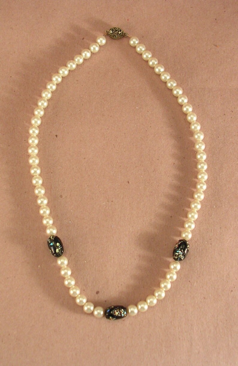Imitation Pearl and Black Sparkly Beads Necklace with Silver Etsy