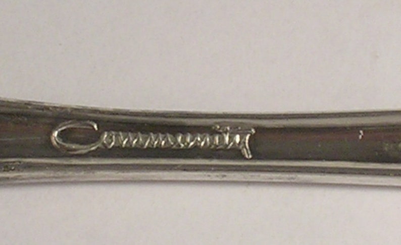 Community Brand Affection 1960 Pattern Infant Feeding Spoon 5.5 Silverplate