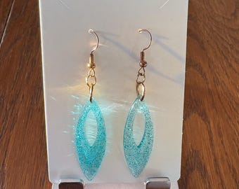 Pendientes de resina hechos a mano