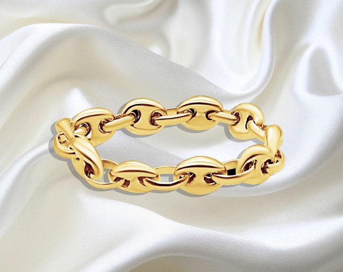 Featured listing image: 14kt Semi Hollow Link Classic Mariner Link Chain Rings. 14kt Gold Chain Ring. Stacking Ring.