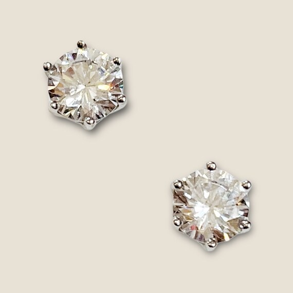 イヤリング Diamond and 5 Gem Stud Earrings - Silver and Gold Diamond Swirl Stud Earrings - Elegant Sparkle | Jewelry By Johan