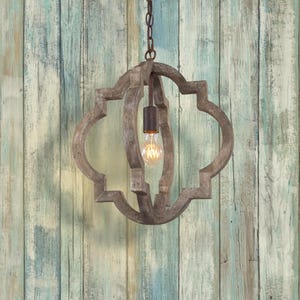 Wood Quatrefoil Chandelier, Rustic Farmhouse, Candle-Style,Ceiling Fixture,Dining Room,Bedroom