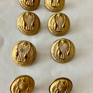 classic brass buttons – Quince & Co.