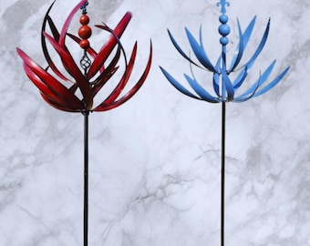 Vibrant Metal Wind Spinner Garden Decor – 90cm Tall Kinetic Yard Art (Red or Blue)