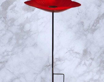 Red Flower Bird Feeder Garden Stake – Metal Bird Bath Combo