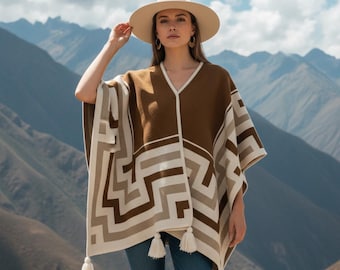 Handwoven Baby Alpaca Ruana – Peruvian Wool Poncho, Artisan Shawl