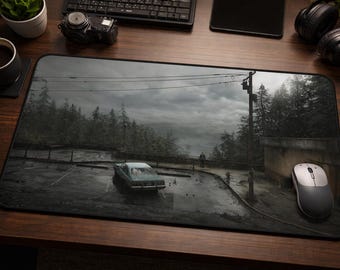 Silent Hill 2 Ghost Town-inspirerad skrivbordsmatta | Gamingmusmatta | Perfekt skrivbordstillbehör | Stor skrivbordsmatta