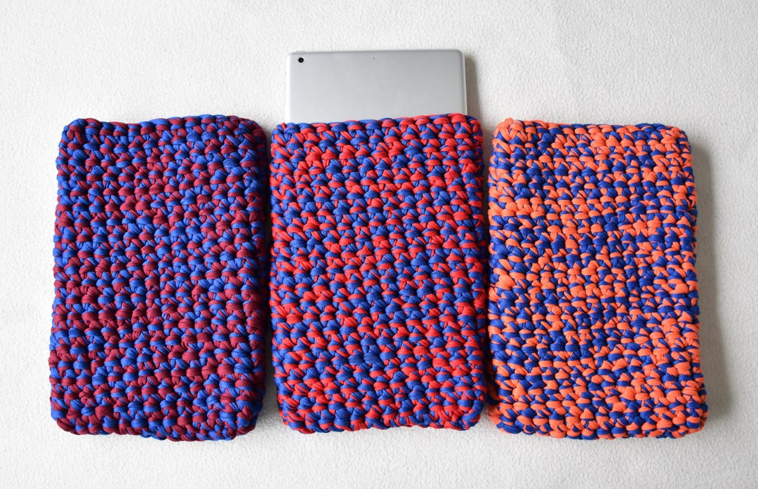 Tablet Handmade Handmade Two-colour Tablet Sleeve, up to 11 Inch Tablets, Chunky ...
