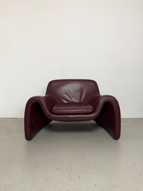 Vintage Italian Leather Lounge Chair by Cinova – Burgundy Oxblood, 1970s–1980s