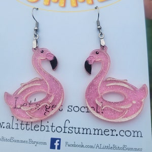 Glitter pink flamingo pool float earrings