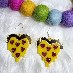 Pizza heart earrings, slice of pizza earrings, food earrings, kitschy earrings, quirky earrings