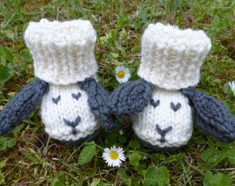 BABY KNITTING PATTERN in pdf - Little Sheep Booties for Babies