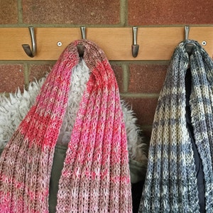 Scarf KNITTING PATTERN in pdf.  This Slip Stitch Scarf is a quick, easy knit.  Soft and cosy scarf pattern.  DIY gift.  Instant Download.