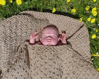 Easy knit baby blanket KNITTING PATTERN in pdf; knit this textured Dot Stitch Blanket for a new born baby shower DIY gift. Instant Download.