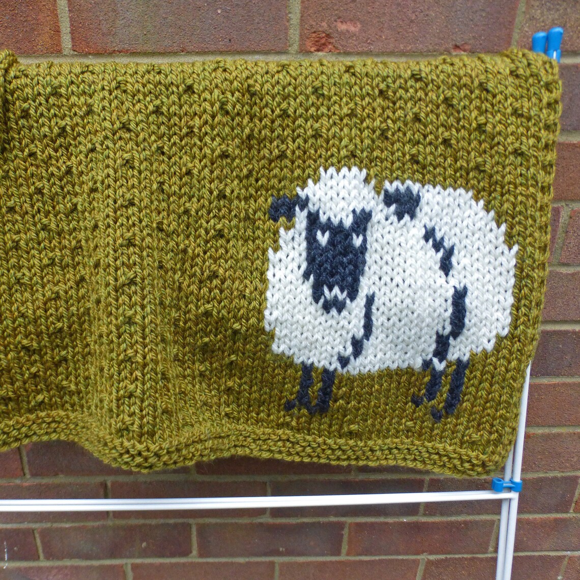 Sheep Baby Blanket KNITTING PATTERN Using Super Chunky Yarn Etsy
