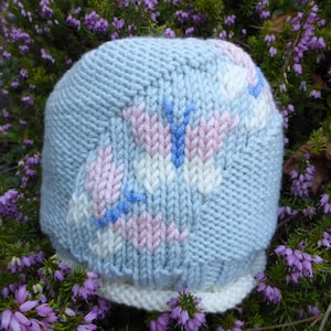 BABY KNITTING PATTERN in pdf - Betsy Butterflies Baby Hat