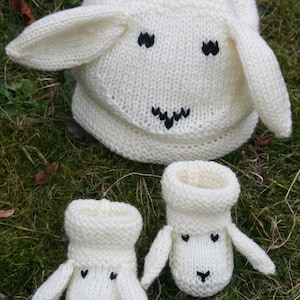 MODELLO LAVORO A MAGLIA PER NEONATI in pdf - Cappello e scarpine per neonati Snugly Sheep