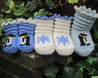 Baby Booties KNITTING PATTERN | Winter themed booties pattern in 3 sizes, 0-12 months, with penguin and snowflake motifs. Instant download.