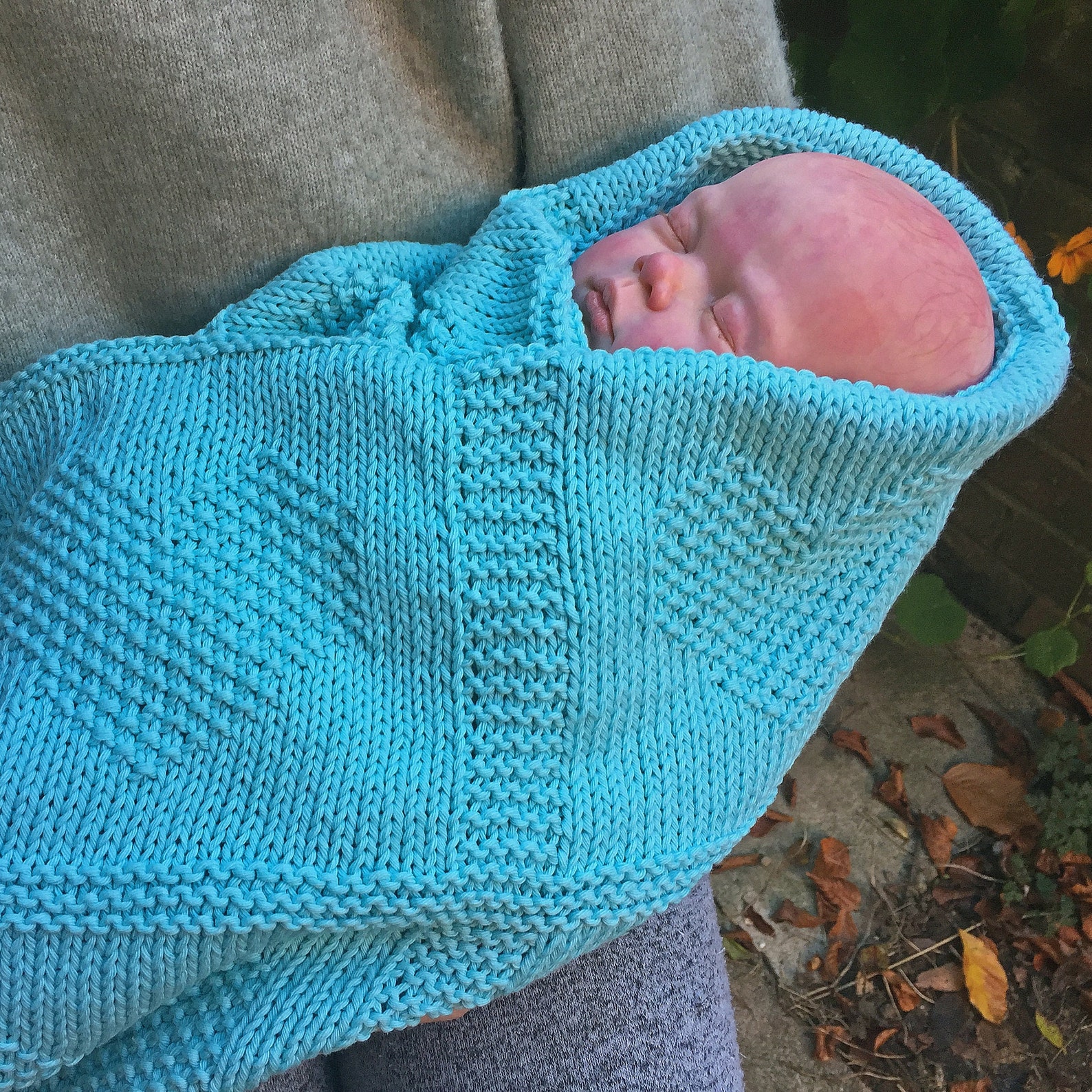 Heart Baby Blanket KNITTING PATTERN in PDF - Knitting Patterns for ...