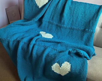 Hearts Blanket Knitting Pattern to fit a single bed.  Instant Download