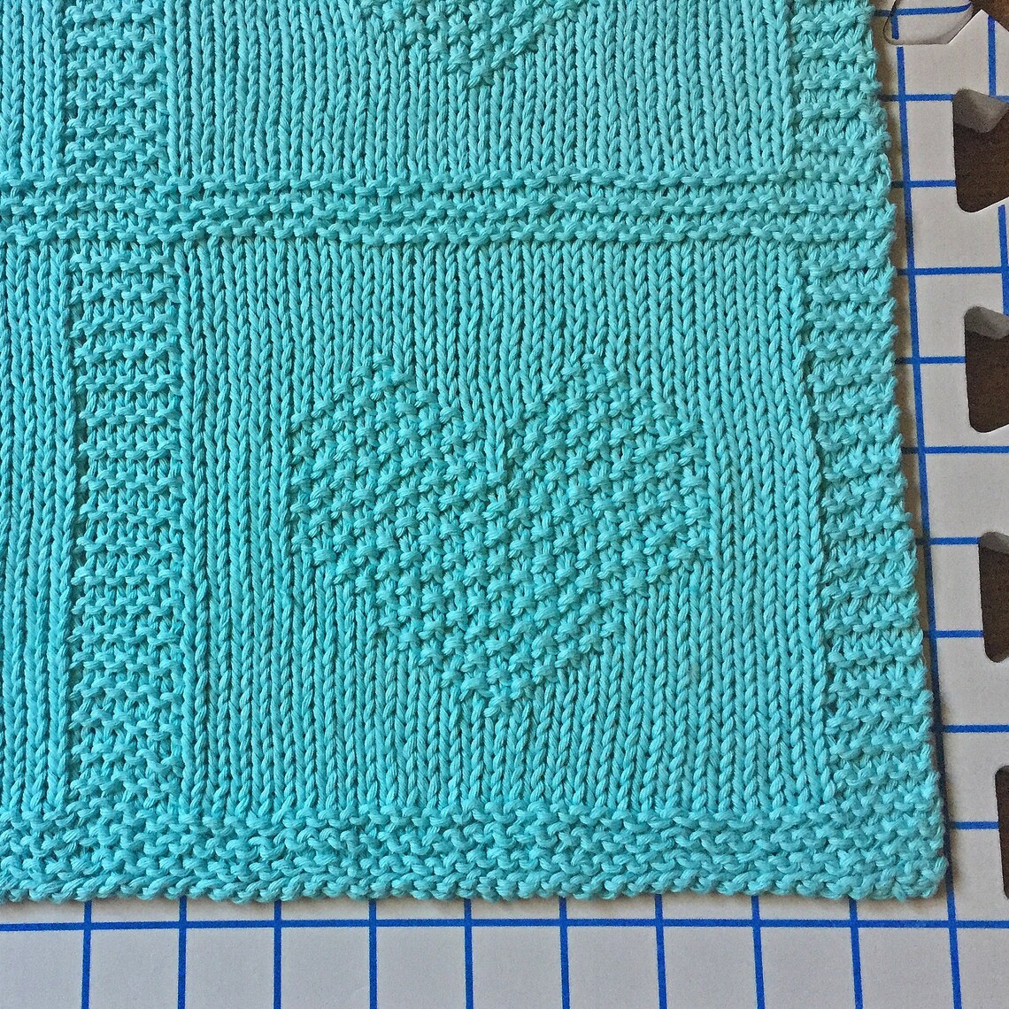 Heart Baby Blanket KNITTING PATTERN in PDF - Knitting Patterns for ...