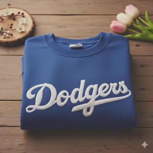 Felpa girocollo personalizzata con ricamo dei Dodgers dei Los Angeles Dodgers: maglione per la giornata della partita di baseball