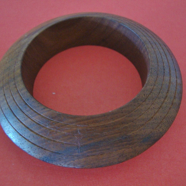 Wood Bangle Bracelet Dimensional Design