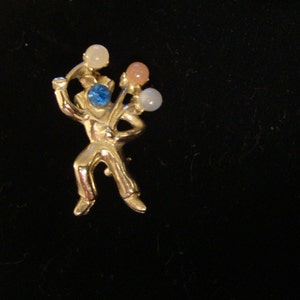 Man & Balloons Figural Brooch image 3