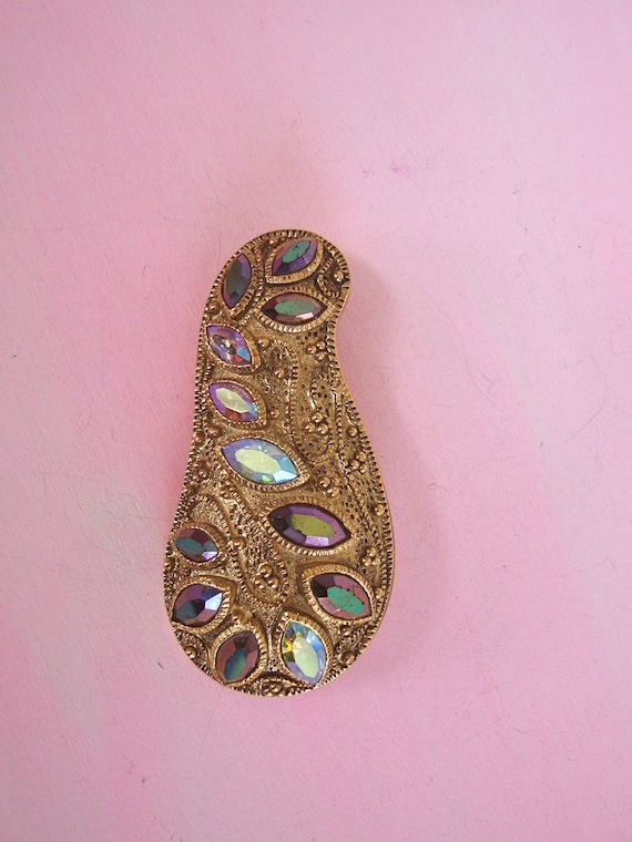 Belle Broche Métal Doré Avec Pierres Multicolores Et Strass - Motif Fleur, Neuf Sans Emballage