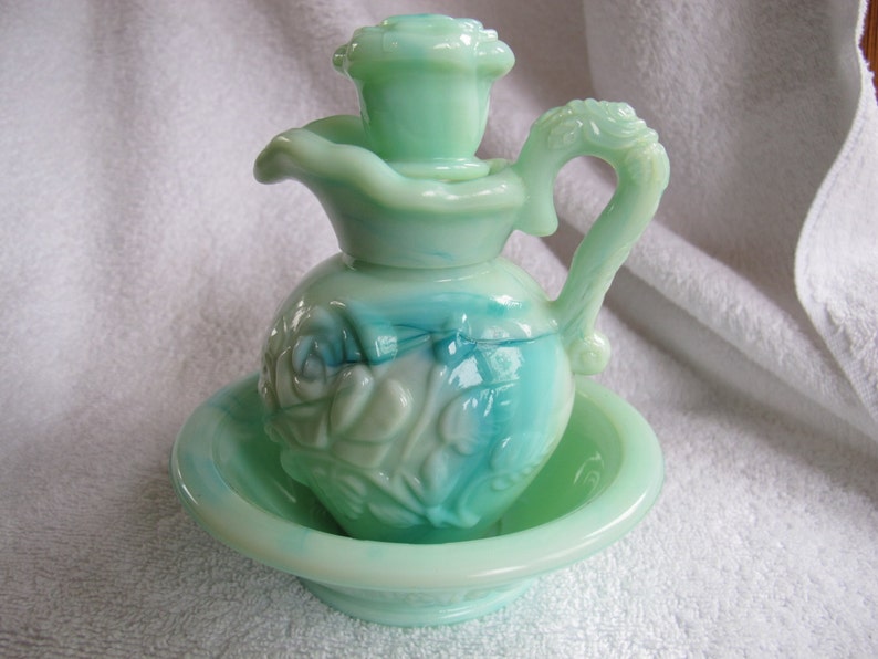 Vintage Avon Green Milk Glass Pitcher And Bowl Set Mint Slag Jug Marbled Rose Vanity