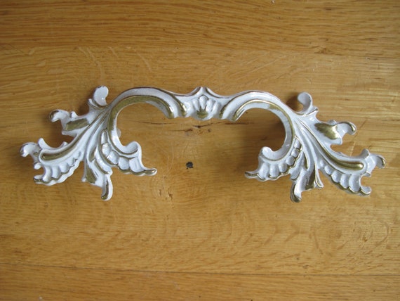 Nos White And Gold French Provincial Drawer Pulls 3 1 2 Inch Etsy